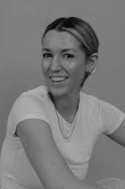 Elisa Boyd's Instagram, Twitter & Facebook