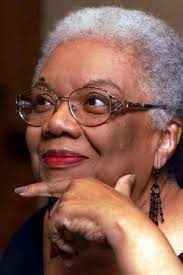 Lucille Clifton dies at 73; award-winning poet