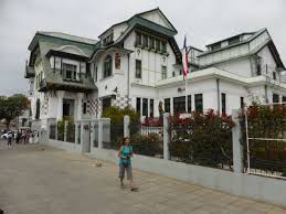 Una forma sencilla interpretar las coordenadas es aplicando la regla de que si la latitud de. Archivo Palacio Baburizza En El Paseo Yugoslavo Cerro Alegre Valparaiso Chile Jpg Wikipedia La Enciclopedia Libre
