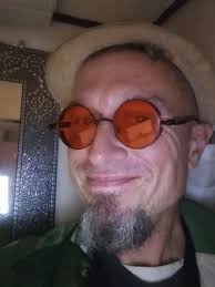 David Abts‎‏ (@‏‎davidabts‎‏) • صور ومقاطع فيديو على Instagram