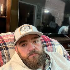 Ursula Drobot's Instagram, Twitter & Facebook