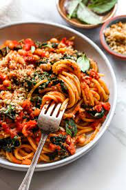 Spaghetti Pomodoro With Kale And White Beans Recipe Yummy Pasta Recipes Healthy Pasta Dishes Easy Pasta Recipes