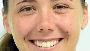 VSCC splits series with 16th-ranked Lady Tigers