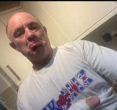 Tulips show shirt replacement assistance needed