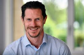 Edward Crossley's Instagram, Twitter & Facebook