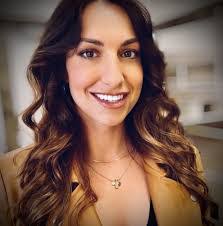 Heather Peterson's Instagram, Twitter & Facebook