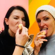 Ivana Smith (ivmakijaz)