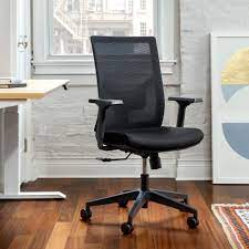 The best office chairs from $100 and up to help you with posture, back pain, and productivity. The Best Office Chairs For A Shorter Person To Sit And Fit In