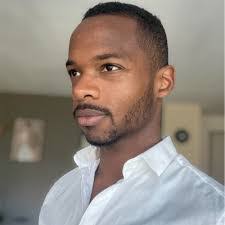 Robert Kruithof's Instagram, Twitter & Facebook