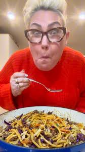 🔥 Quick & Easy 4-Ingredient Beef Teriyaki Noodles! 🍜