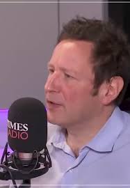 On whistleblowing and transparency in Islam... 1) Jabir bin Abdullah heard  Prophet Muhammad said: "Discussions are confidential (not subject to  disclosure) except in three places: "Shedding unlawful blood, unlawful  cohabitation and unlawful