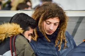 Lead by the belief in tactile sense, driven by curiosity and founded on an attitude of respect, the label focusses on classic. Ethan Ampadu Von Rb Leipzig Redaktionelles Stockfoto Bild Von Waliser Leipzig 192168033