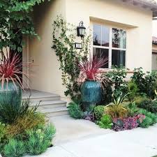 Plants near the house are essential only to soften its angles and to help it blend in with its surroundings. The 10 Best Landscaping Companies In Weston Fl 2021