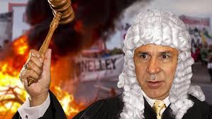 FALLO DE LA CORTE SUPREMA. Supremo ataque al derecho a huelga