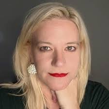 Living Confidently in a Larger Body & Overcoming Eating Disorders