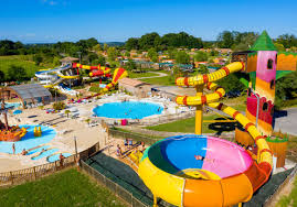 Lot et garonne > le temple sur lot. Camping Holidays Paradis De Bazas Family Holidays In Bazas Aquitaine