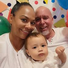 2022 SUPPORTING NEIGHBORS. TRANSFORMING LIVES.