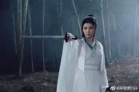 Liu Ting Yu as Baoshan Sanren teacher of Xiao Xingchen. She was close  friends with Lan Yi.