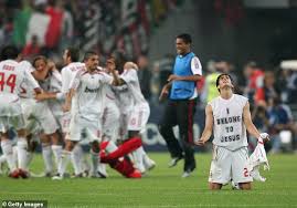Relive milan's payback victory over liverpool in the 2007 uefa champions league final in athens. Kaka Reveals Ac Milan Players Were Scared Of Repeat Liverpool Miracle In 2007 Champions League Final Daily Mail Online