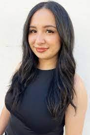 Amber Julian's Instagram, Twitter & Facebook