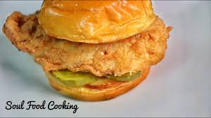 Copycat popeyes chicken sandwich with homemade spicy mayo is incredibly crispy, juicy and tastes 100 times better than popeyes fried chicken sandwich! Popeyes New Chicken Sandwich Copycat Recipe Youtube