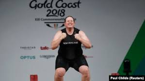 Так, тяжелоатлетка лорел хаббард попала в состав олимпийской сборной новой зеландии, сесе телфер стала чемпионом национальной ассоциации студенческого спорта сша в беге на 400 метров, а. Zhenshina Transgender Voshla V Sostav Novozelandskoj Olimpijskoj Sbornoj