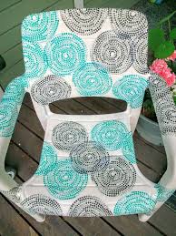 Https Kaikkeakotona Blogspot Fi 2016 08 Garden Chair Covered With Ikea Napkins Html Ikea Napkins Painting Plastic Chairs Plastic Patio Chairs