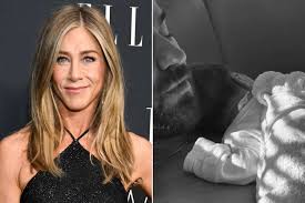 Jennifer Aniston Reacts to Justin Theroux's Baby News