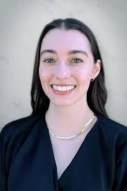 Marla Robbins's Instagram, Twitter & Facebook