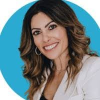 Stephanie Barkley's Instagram, Twitter & Facebook