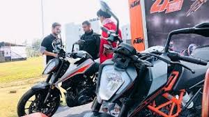 According to our sources, the prices have been hiked in order to increase the dealer margin on the 125s. 2020 Bs6 New Duke 250 And Duke 390 Launch In Assam Jorhat Ktm Youtube