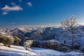 The range of rugged ridges and rounded, weathered peaks varies in elevation from 1,600 to 4,700 feet and harbors spectacular mountain scenery, as well as some of the world's richest biological diversity. Winter Excitement In The Blue Ridge Mountains Blue Ridge Mountain Life