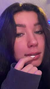 Brooklyn Tate (@brooklyntatertot)