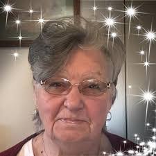 Dessie Warner's Instagram, Twitter & Facebook