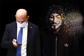 Lise eğitimini plevne lisesi ´nde tamamladıktan sonra i̇stanbul üniversitesi i̇şletme fakültesi' nden mezun oldu. Anonymous Suleyman Soylu Nun Cep Telefonunu Ve Torpil Listesini Acikladi Kronos News Bagimsiz Haber Sitesi