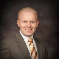 Victor Batres's Instagram, Twitter & Facebook