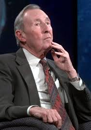 Pioneer space journalist dies