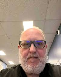 Scam alert in single women uk group