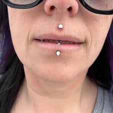 14G (1.6mm) Titanium Internally Threaded Curve Bar Fire Opal Flat End &  Cone Spike Opal End, Vertical Lip, Eyebrow, Helix, Belly, Christina