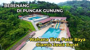 Area parkirnya terbilang cukup luas, untuk kendaraan motor dan mobil posisinya berdekatan dengan loket penjualan tiket, untuk bus besar. Pasir Pataya Wisata Alam Baru Kota Tasikmalaya By My Ano Channel