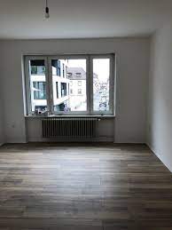 Kühlschrank, wasserkocher, teesorten, besteck geschirr, tisch ,2 stühle. 4 Zimmer Wohnung Fur Wg Wohnung In Kaiserslautern Innenstadt