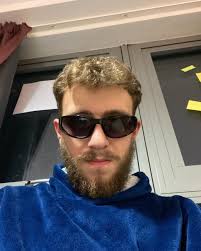 Sam Brownlow (@sam_brownlow) • Instagram photos and videos