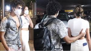 Ishaan Khattar Taking Care Of Gf Ananya Pandey At Mumbai Airport After Returing From Maldives Vacay Youtube See more of ishaan khatter on facebook. ishaan khattar taking care of gf ananya pandey at mumbai airport after returing from maldives vacay