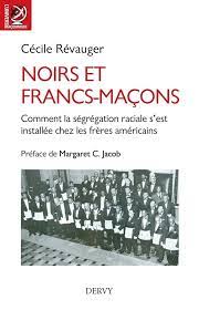 It has no masonic context we are very far from the main emblem of the freemasonry. Amazon Fr Noirs Et Francs Macons Comment La Segregation Raciale S Est Installee Chez Les Freres Americains Revauger Cecile Livres