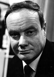 Who is Glynn Edwards dating? Glynn Edwards girlfriend, wife