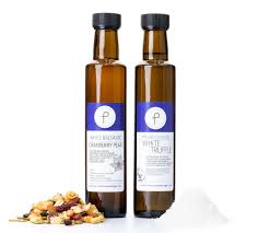 A smooth tomato sauce, vodka, typical italian herbs, and heavy cream. Ctbites 2019 Holiday Gift Guide For Ct Food Lovers Ct Bites