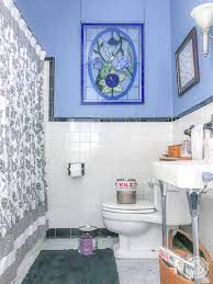 Whether you have an indoor or outdoor paint job, our experienced team of home improvement professionals can help. 5 Tips For Painting A Small Bathroom Happily Ever After Etc