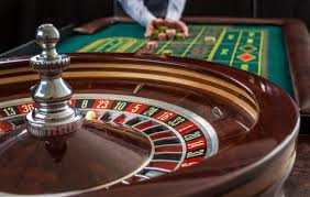 Casino Sued By Compulsive Gambler For Letting Him Lose 260 000 Casino Gambler Roulette