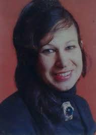 إعداد : منير ياسر أبو الرب * الأديبة والمربية الراحلة : منيرة القهوجي. *  ولدت منيرة القهوجي في بلدة طبريا عام ١٩٤٩ م وهاجرت عائلتها بعد هذا التاريخ  إلى الأردن . -