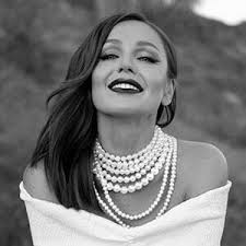 Dina Minkina (KING WILLIAM'S COLLEGE)